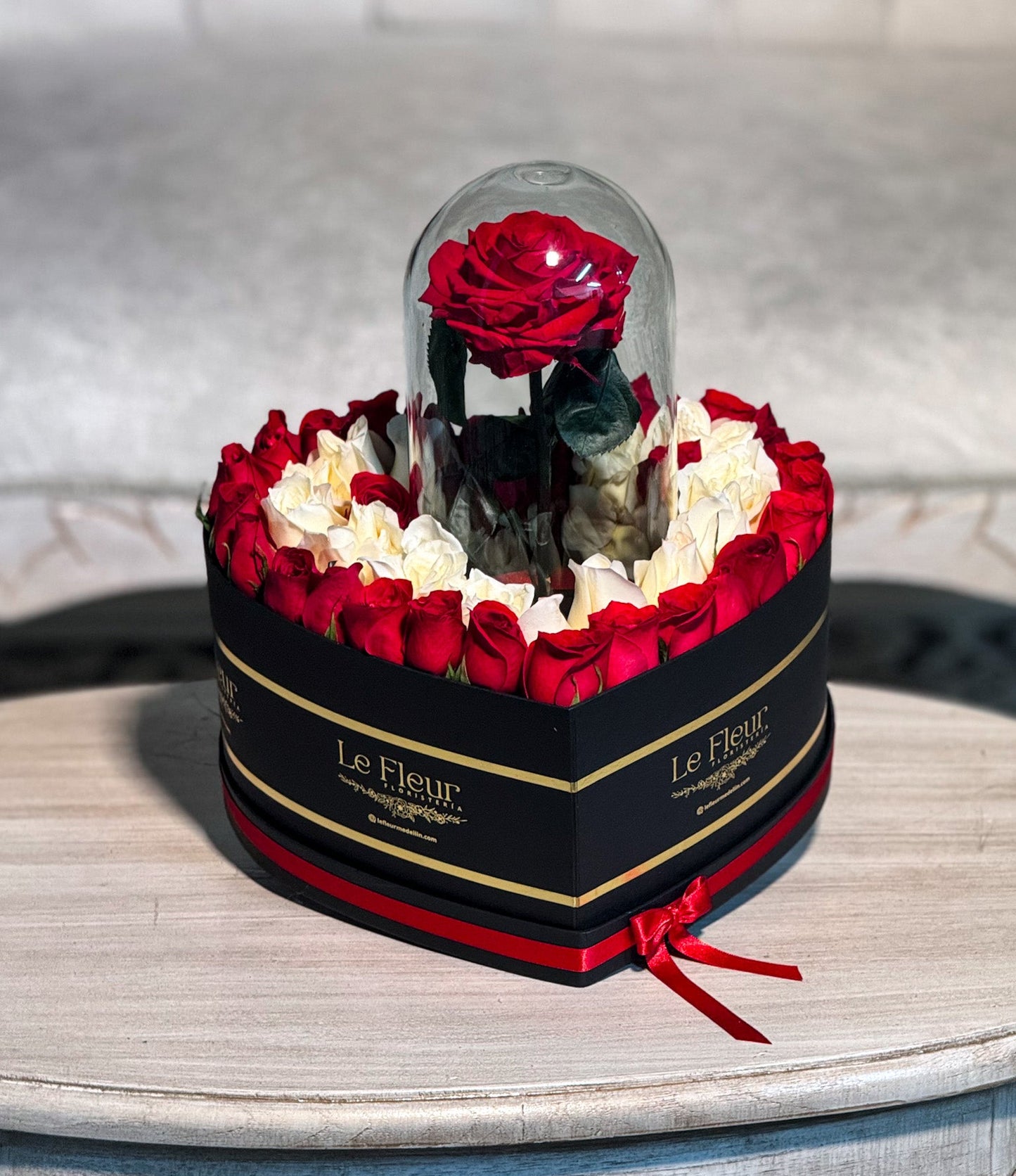 Corazon 50 Rosas Grande 🌹 + Rosa Preservada