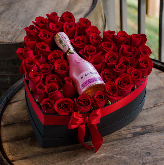 Corazon Grande 55 Rosas 🌹 + Jp Chanet 200 ML 🍾