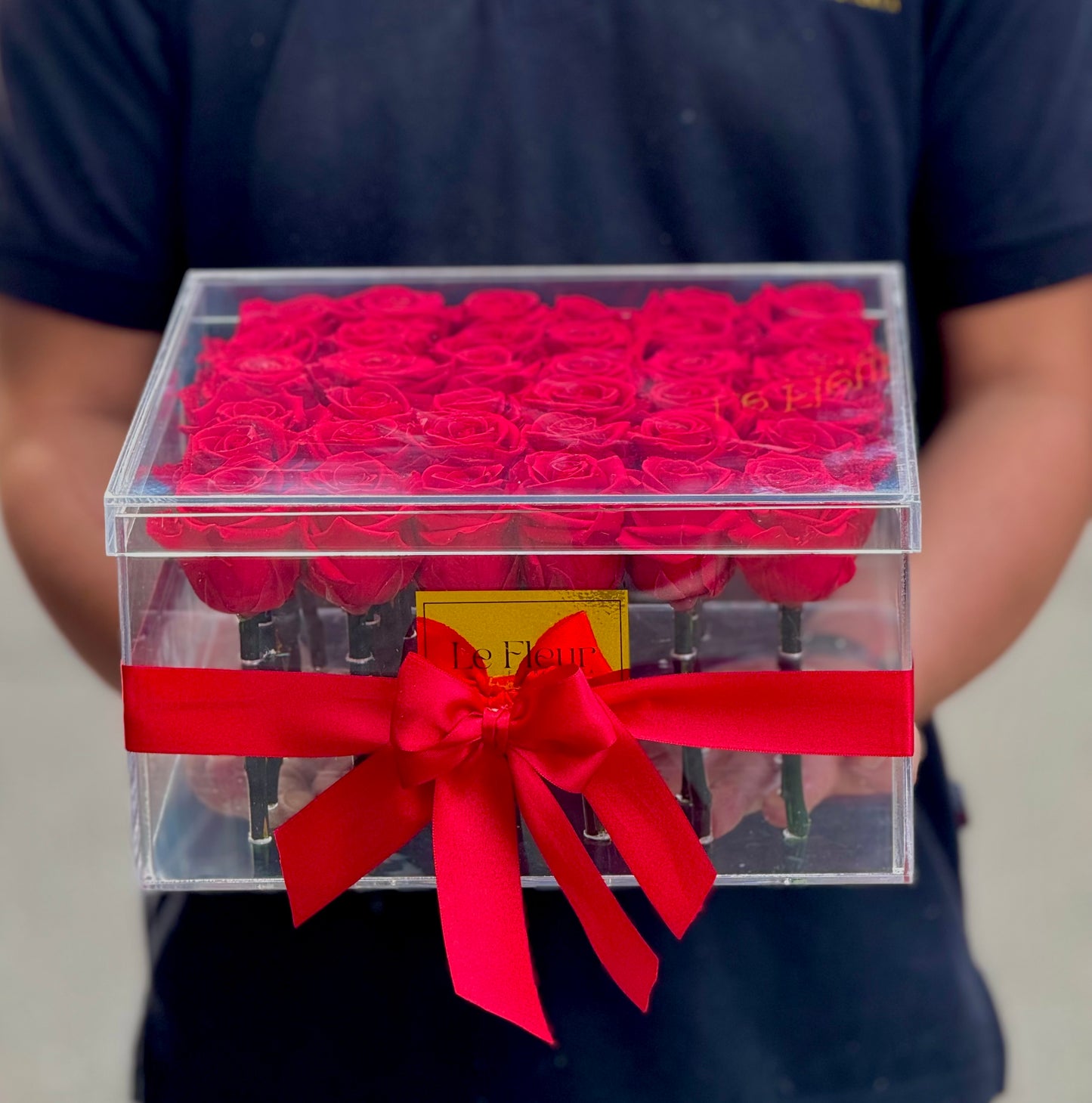 Caja Acrilica Con 36 Rosas Preservadas Con mas de 5 años de duración 🌹