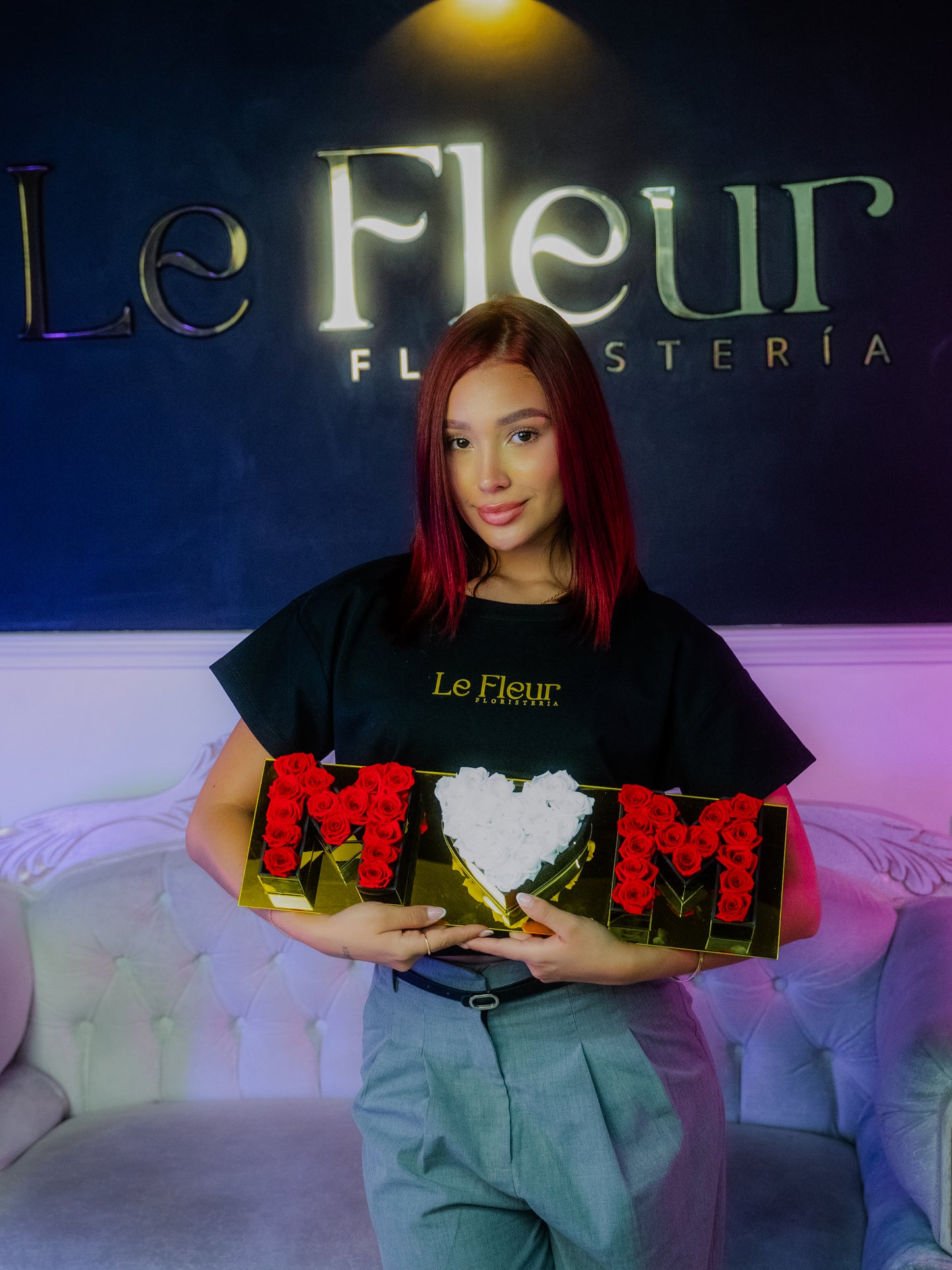 MOM Acrilico Con 45 Rosas Preservadas Con mas de 5 años de duración 🌹
